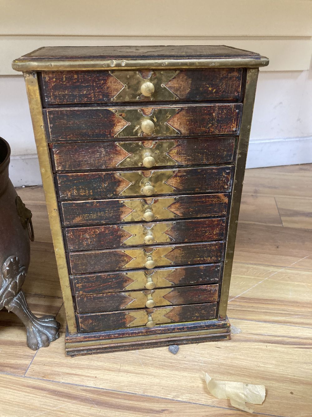 An Indian brass mounted miniature chest, width 26cm, and a quantity of Eastern metalware